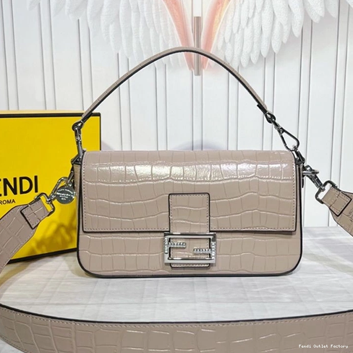 Affordable HOT In Fendi Leather Crocodile Tiffany Medium Baguette Khaki Bag 0804